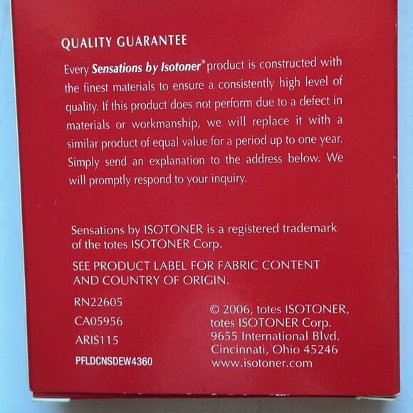 New in box Sensations by Isotoner black fleece lined X-large gloves - Picture 4 of 6